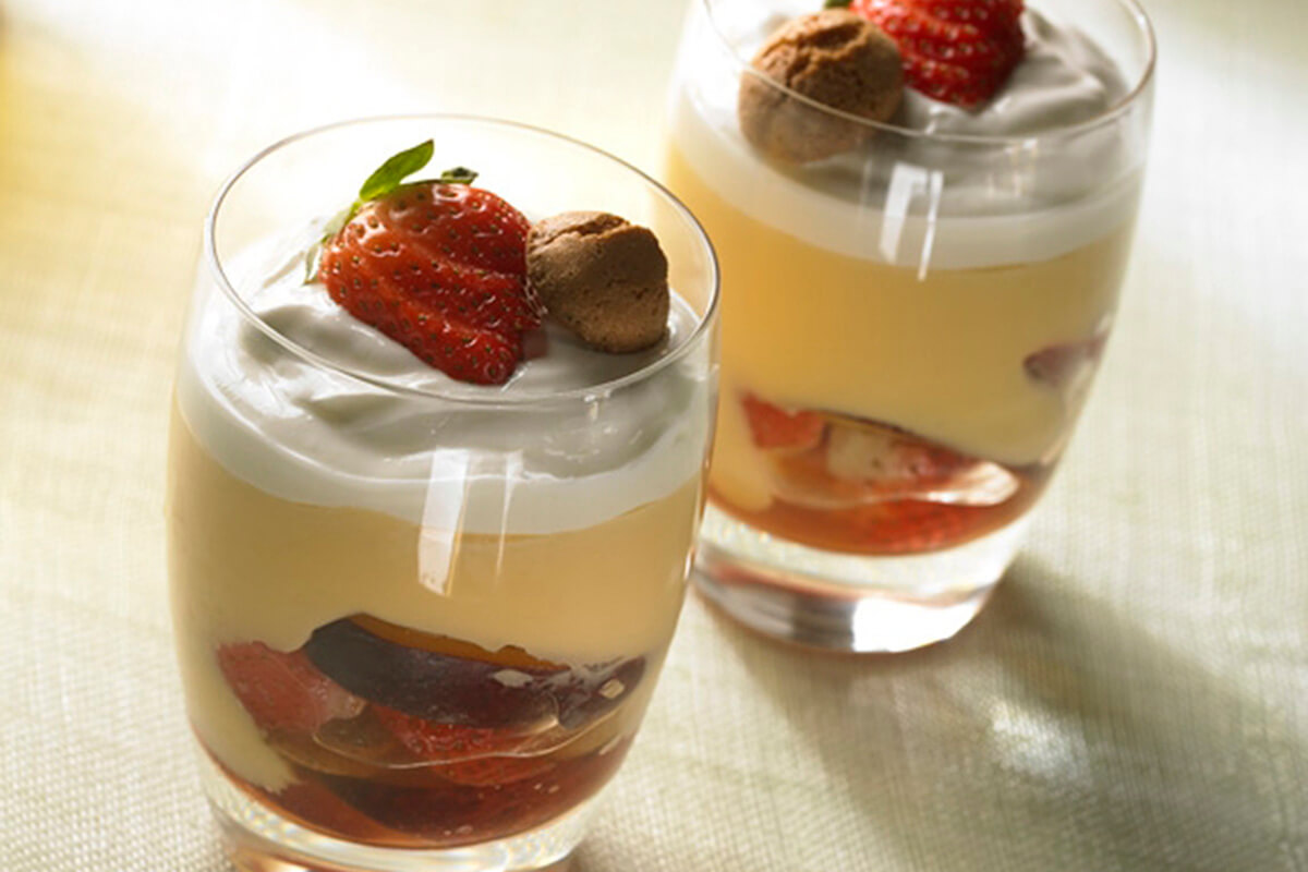Summer Trifle Sundaes - Onken Onken