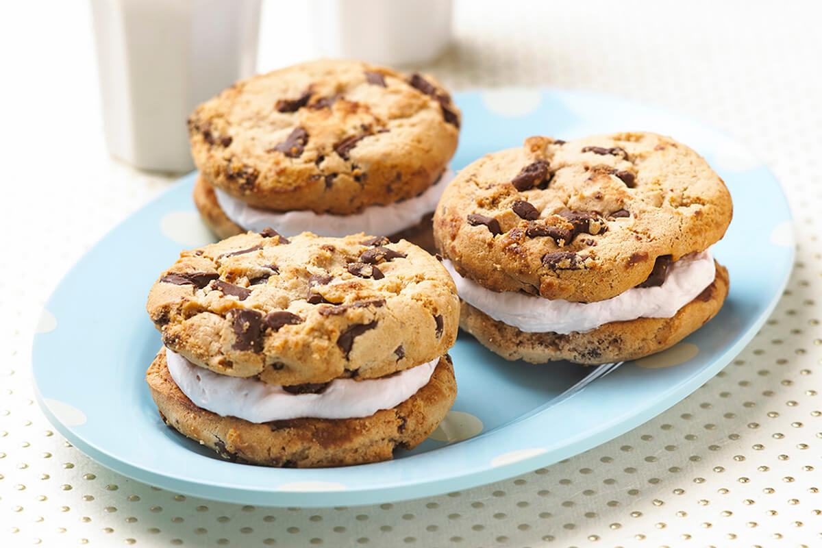 Onken Cherry Yogurt Cookie Sandwich - Onken Onken