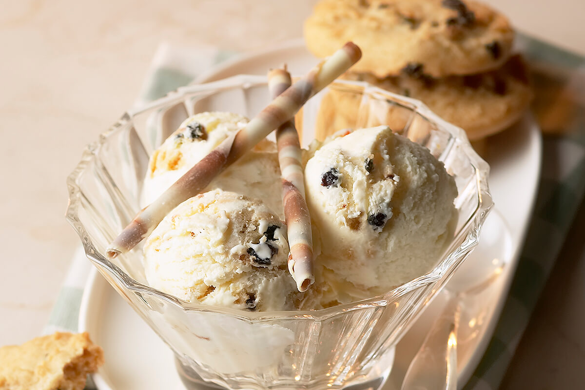 Lemon Curd and Cookie Ice Cream - Onken Onken