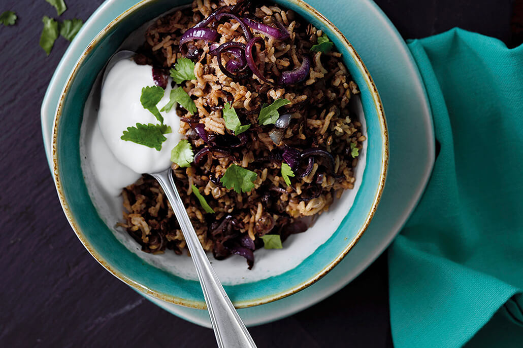 Mujadara (Rice with lentils and fried onions) - Onken Onken