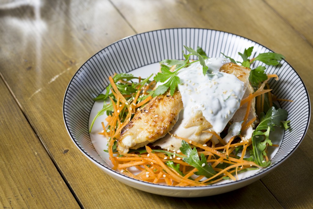 Roasted Chilli Chicken with Carrot Slaw and Tangy Yogurt Dressing - Onken Onken