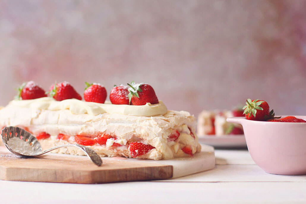Eton Mess Roulade - Onken Onken